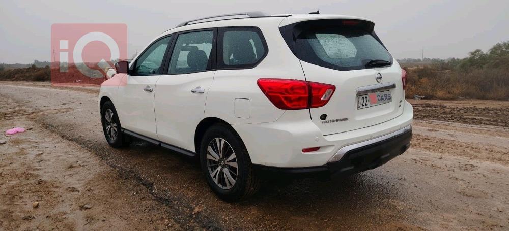 نيسان باثفايندر